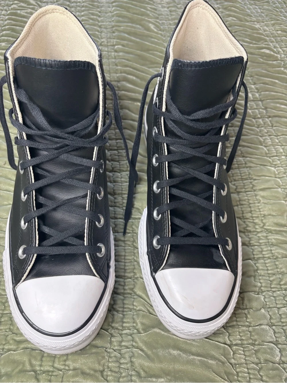 Converse Chuck Taylor All Star Leather Platform